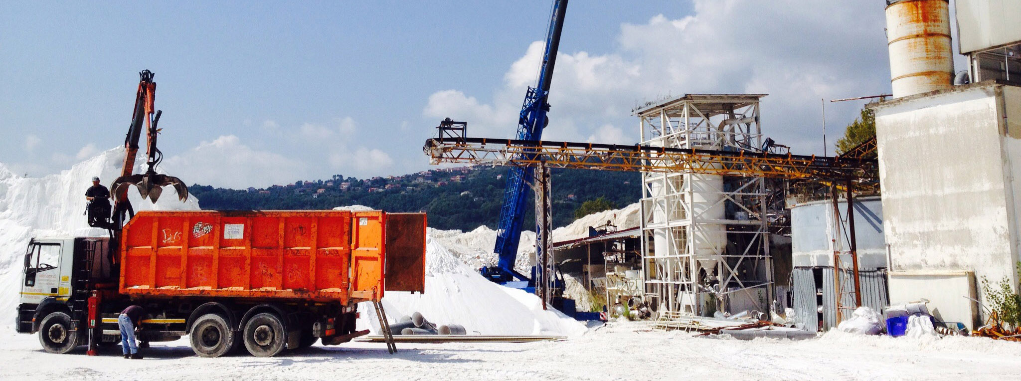 Noleggio o comodato di container scarrabili